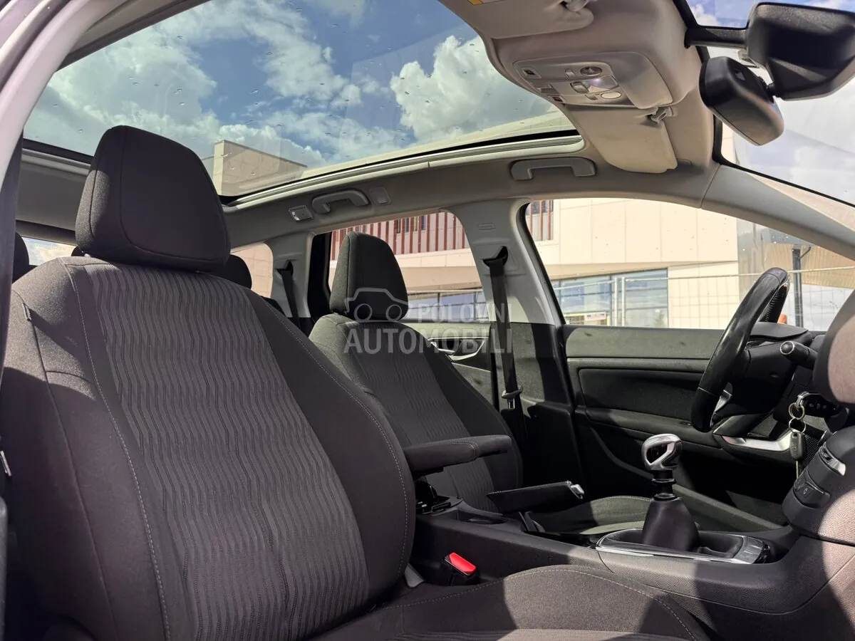 Peugeot 308