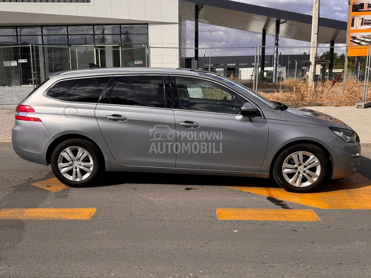 Peugeot 308 2014 photo 4