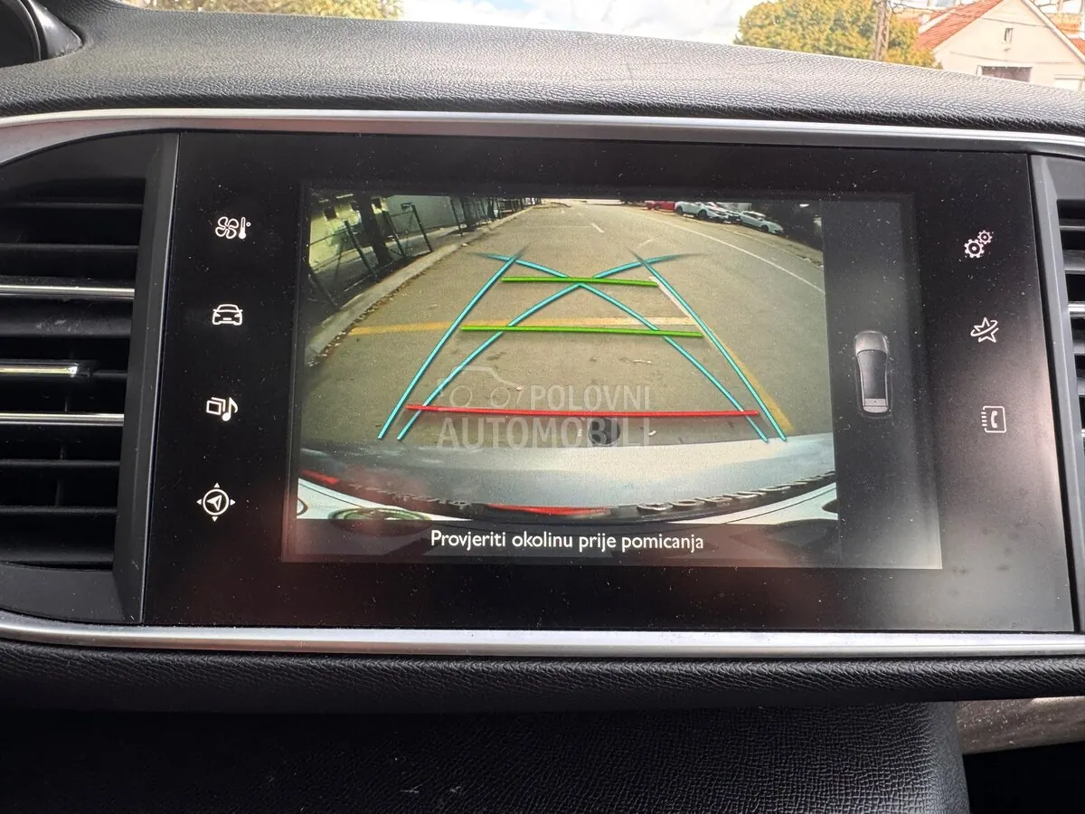 Peugeot 308 2014 photo 3