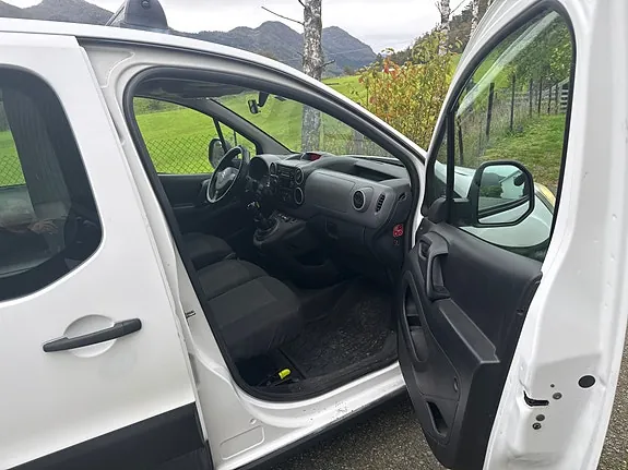 Citroen Berlingo 2011 photo 5