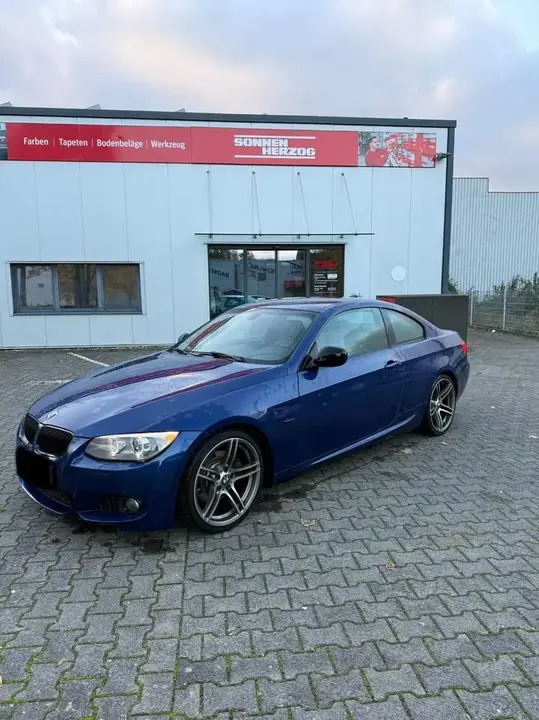 BMW 325D