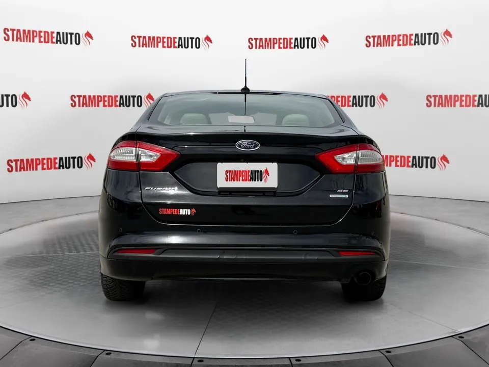Ford Fusion 2016 photo 4