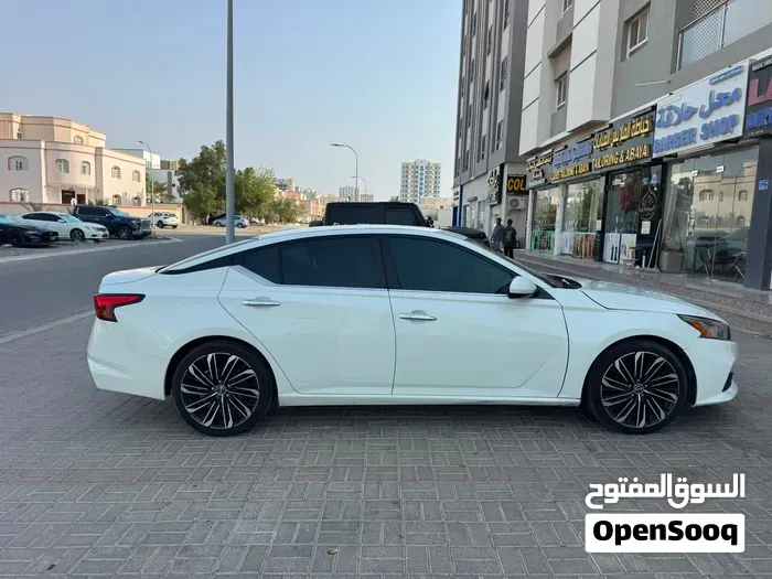 Nissan Altima 2019 photo 3