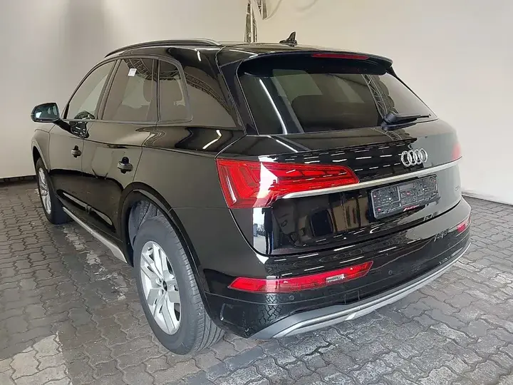 Audi Q5 2022 photo 3