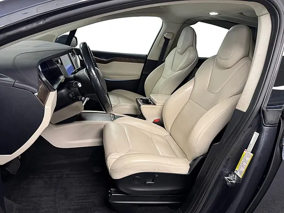Tesla Model X 2017 photo 5