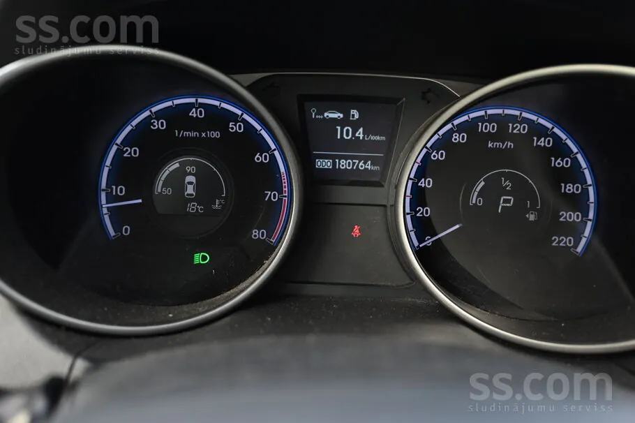 Hyundai Ix35 2011 photo 4