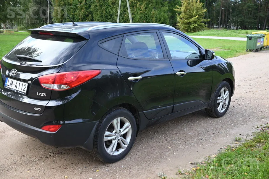 Hyundai Ix35 2011 photo 2