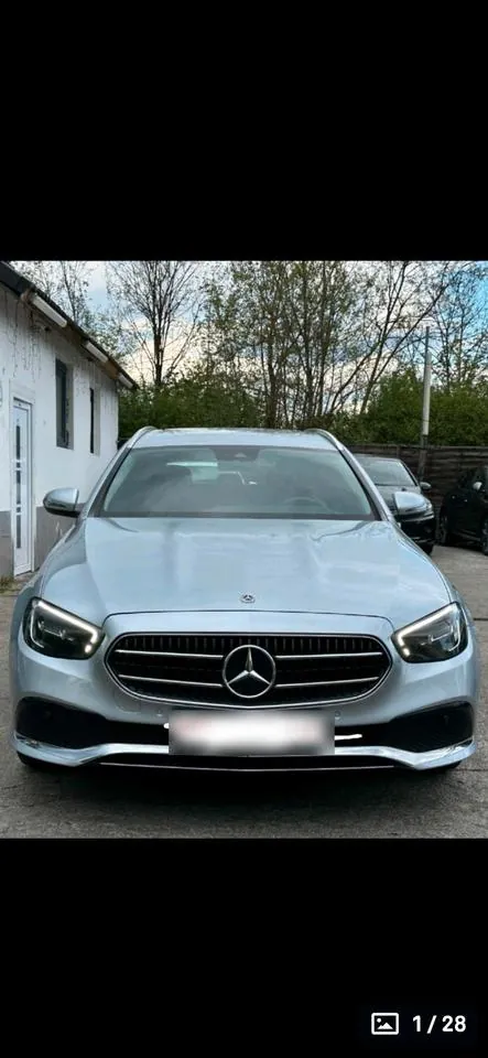 Mercedes-Benz E220