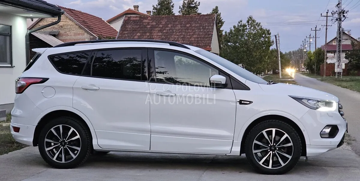 Ford Kuga 2018 photo 3