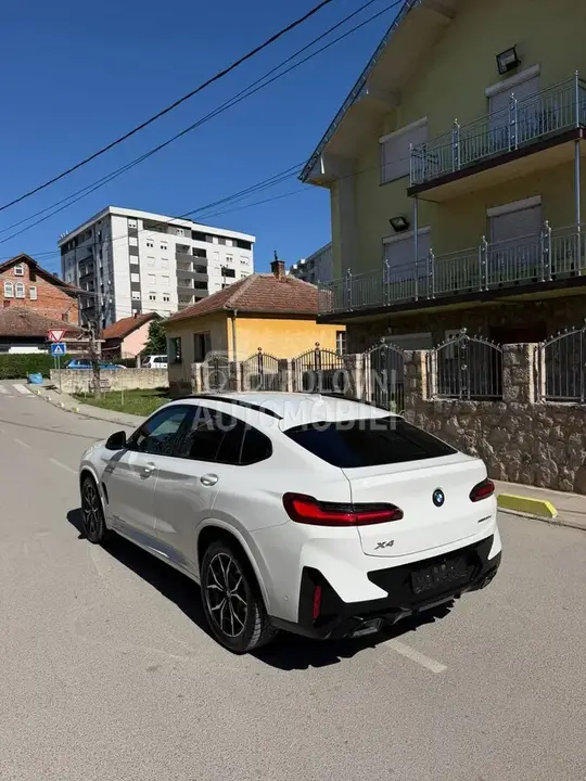BMW X4 2023 photo 4