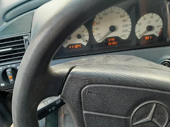 Mercedes-Benz C180 1998 photo 4