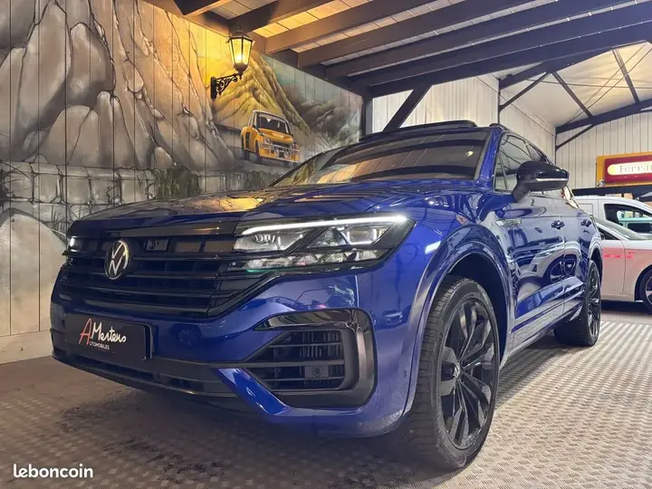 Volkswagen Touareg 2023 photo 2