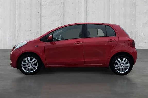 Toyota Yaris 2006 photo 4