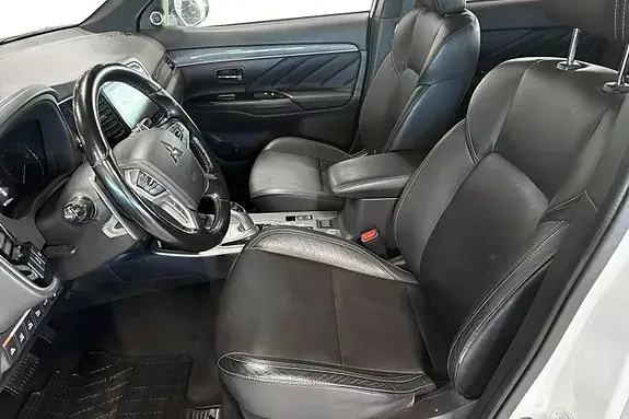 Mitsubishi Outlander 2020 photo 5
