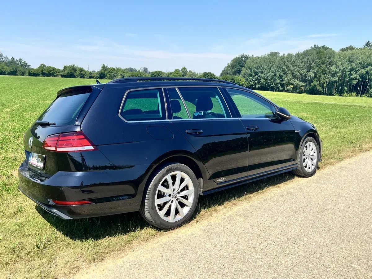 Volkswagen Golf Variant 2019 photo 3