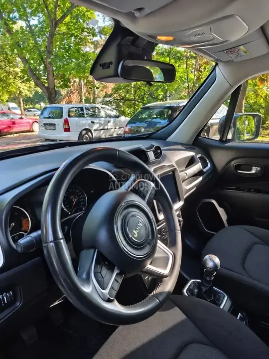 Jeep Renegade 2019 photo 5