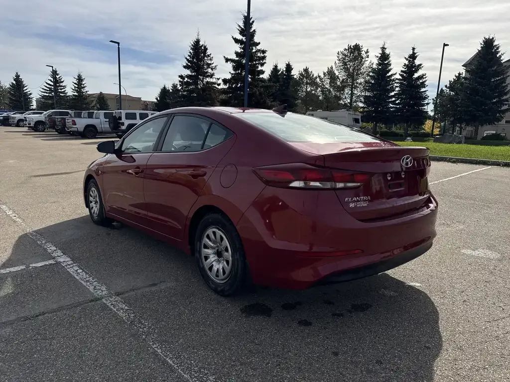 Hyundai Elantra 2018 photo 5