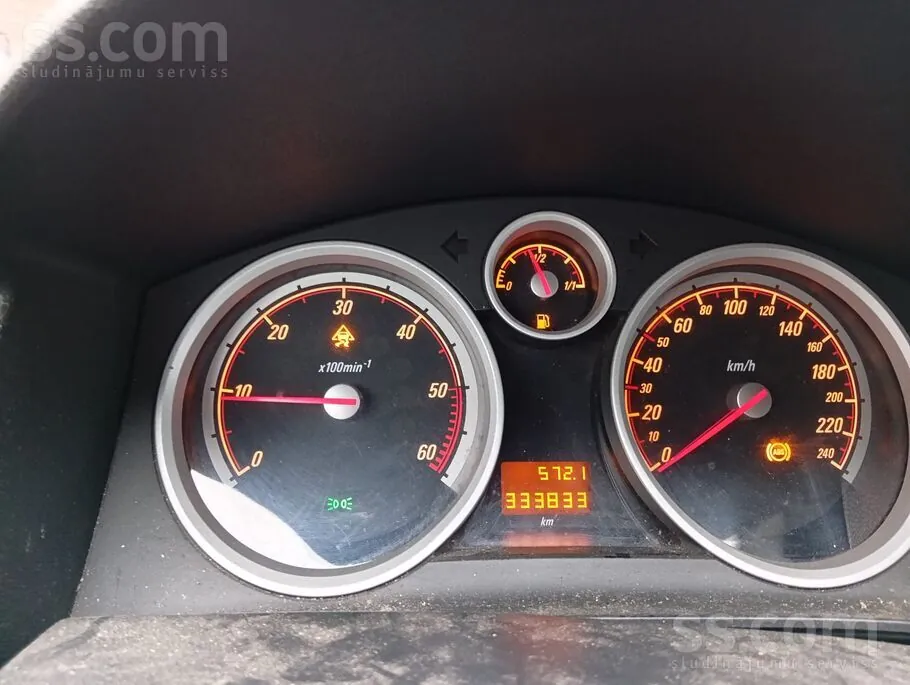 Opel Astra 2006 photo 2