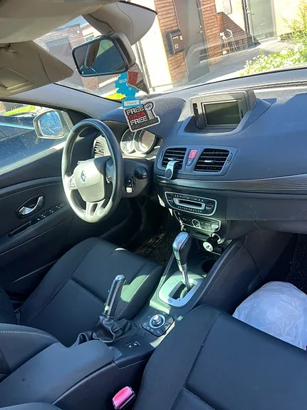 Renault Megane Iii 2011 photo 5