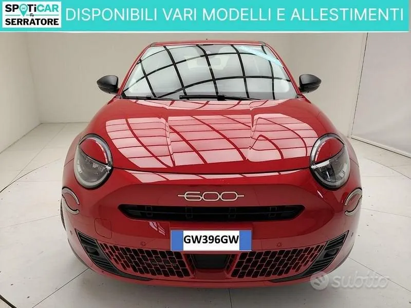 Fiat 600 2024 photo 2