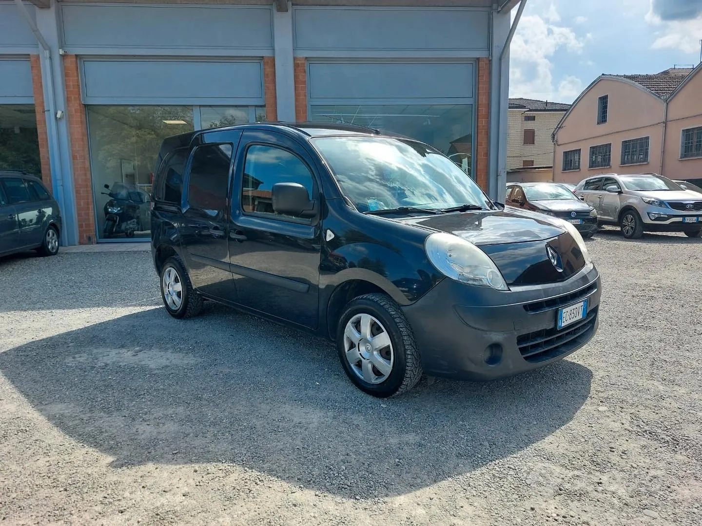 Renault Kangoo 2010 photo 2