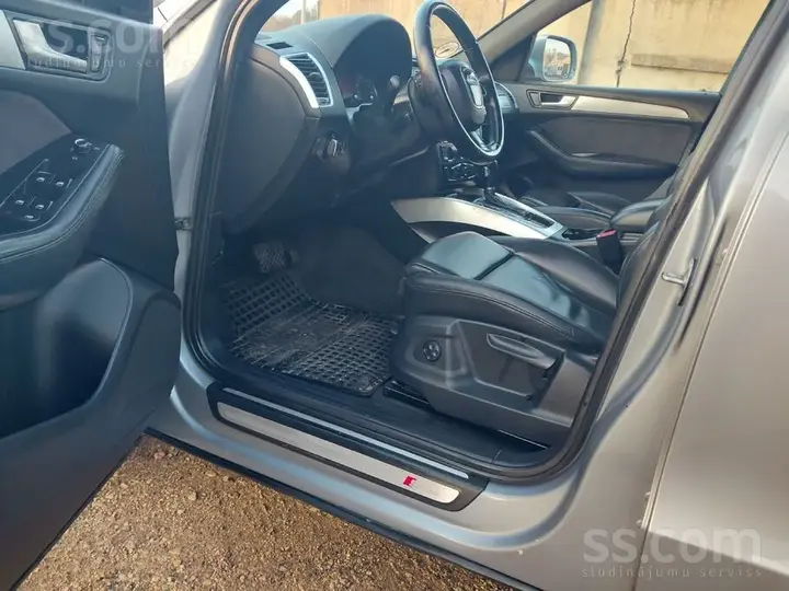 Audi Q5 2011 photo 5