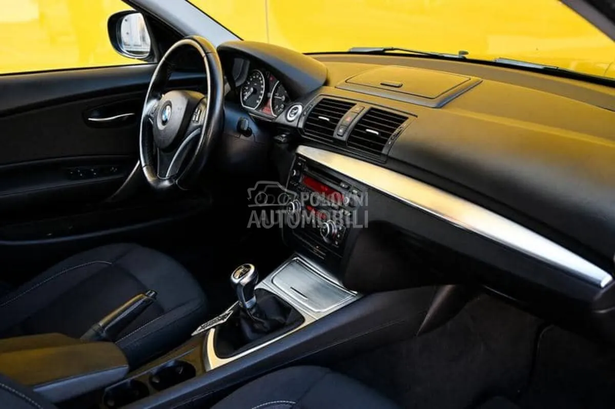 BMW 116 2011 photo 5