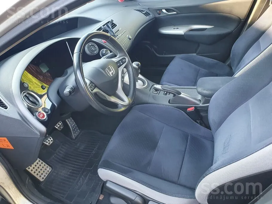 Honda Civic 2008 photo 4