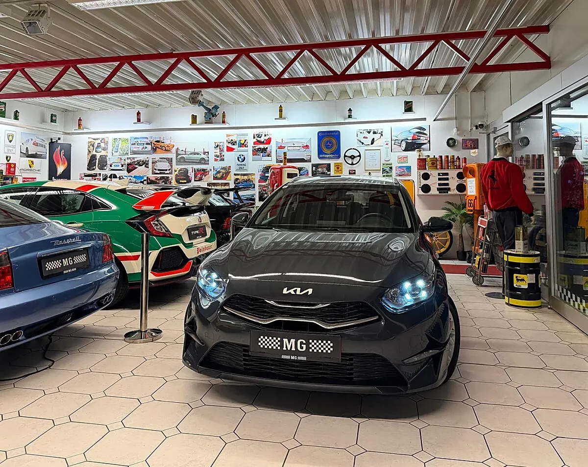 Kia Ceed 2023 photo 2