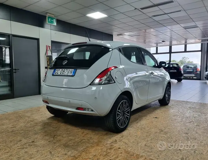 Lancia Ypsilon 2020 photo 3