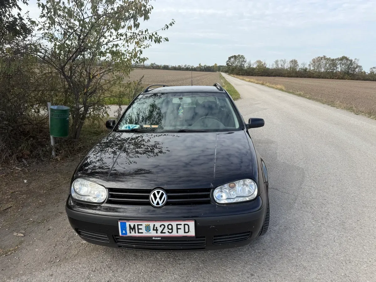 Volkswagen Golf 2001 photo 2