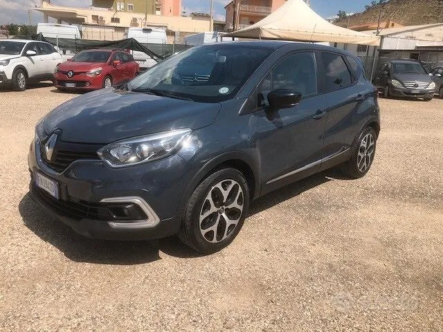 Renault Captur 2018 photo 2