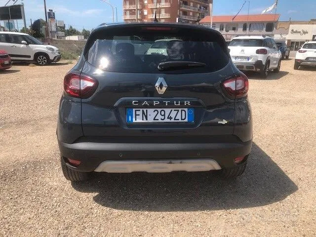 Renault Captur 2018 photo 4