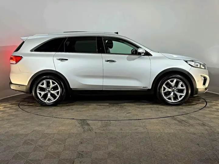 Kia Sorento 2016 photo 5