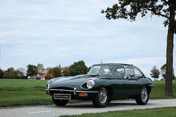 Jaguar E-Type 1969 photo 4