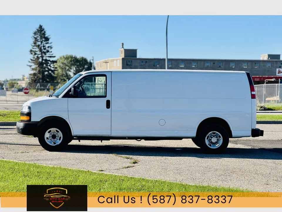 Chevrolet Express 2500 2019 photo 2