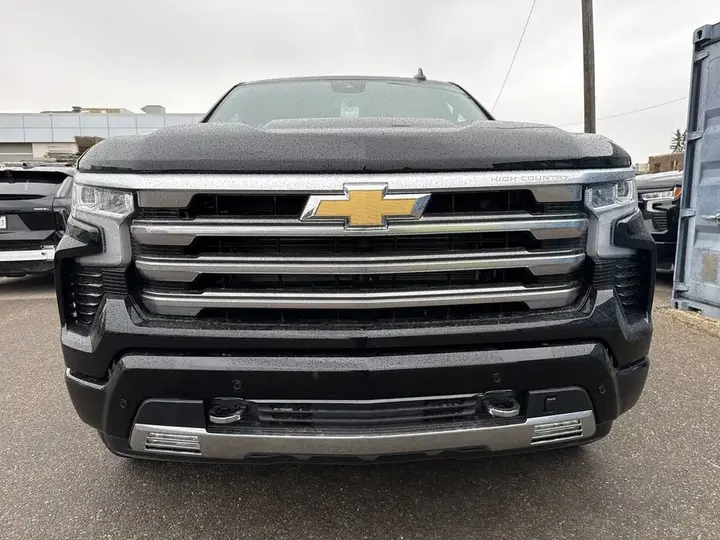 Chevrolet Silverado 1500 2026 photo 2