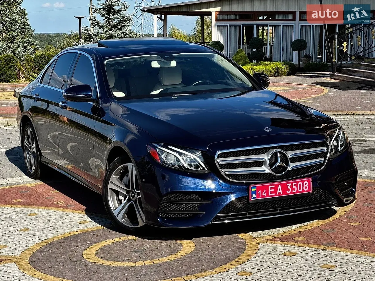 Mercedes-Benz E-Class 2019 photo 2