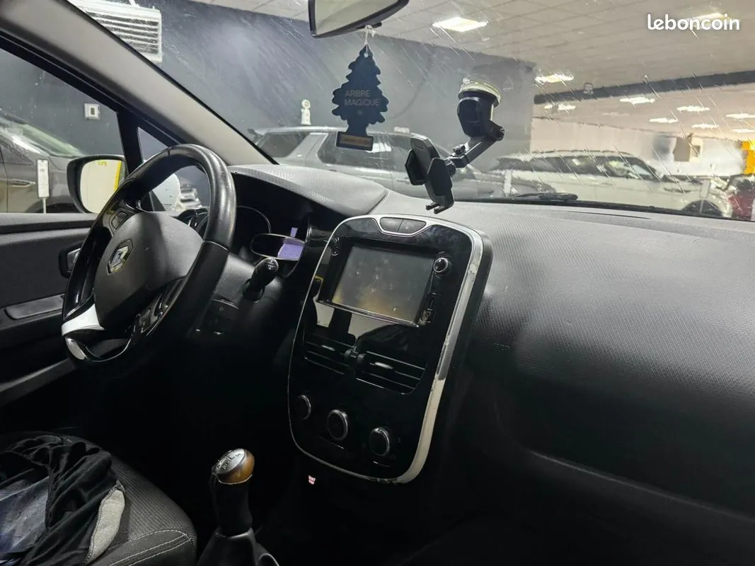 Renault Clio 2016 photo 4