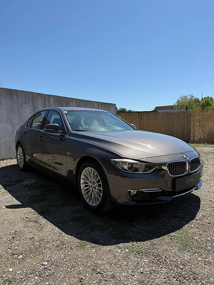 BMW 3Er-Reihe 320I 2013 photo 3