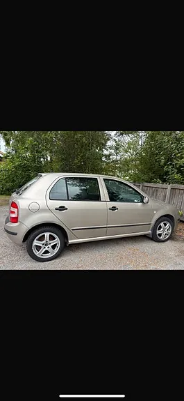 Skoda Fabia 2006 photo 3