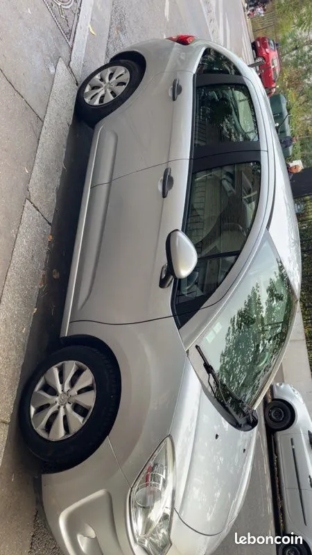 Citroen C3 2012 photo 3