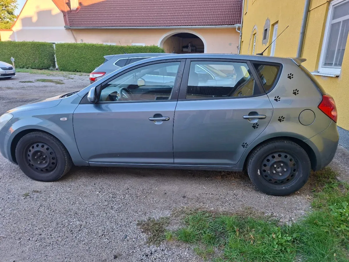Kia Ceed 2006 photo 3