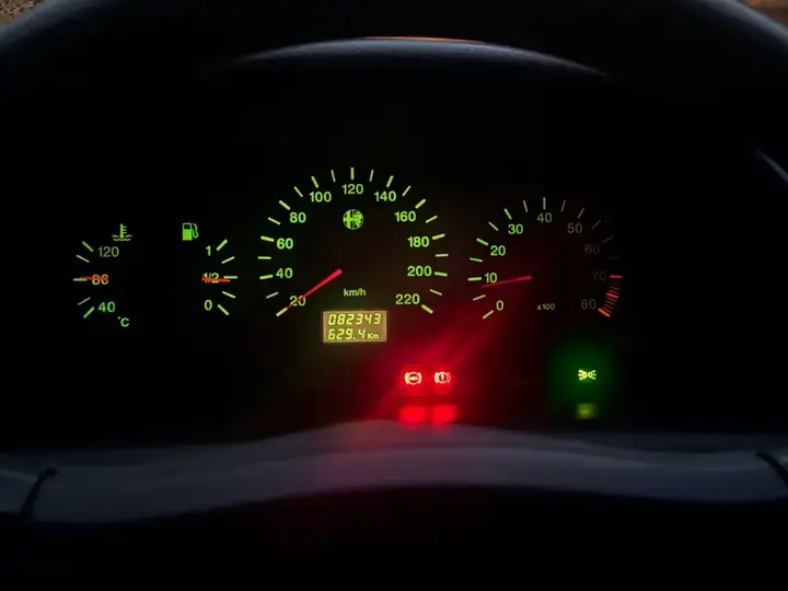 Alfa Romeo 146 1998 photo 3