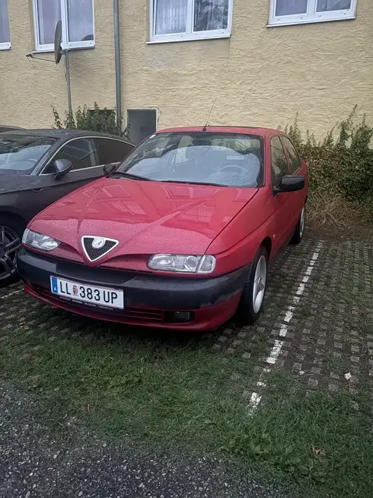 Alfa Romeo 146 1998 photo 2
