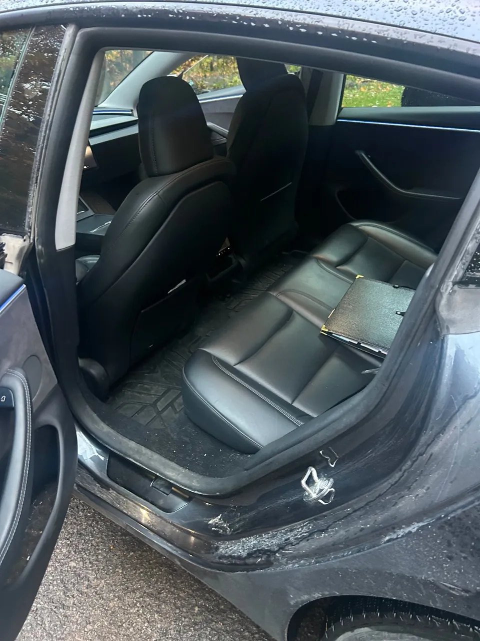 Tesla Model 3 2024 photo 4