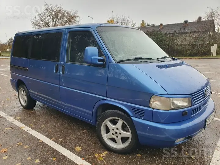 Volkswagen Caravelle 1998 photo 4