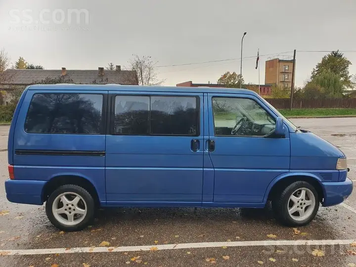 Volkswagen Caravelle 1998 photo 5