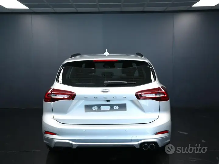 Ford Focus 2023 photo 4
