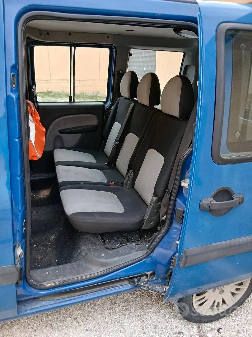 Fiat Doblo 2009 photo 5
